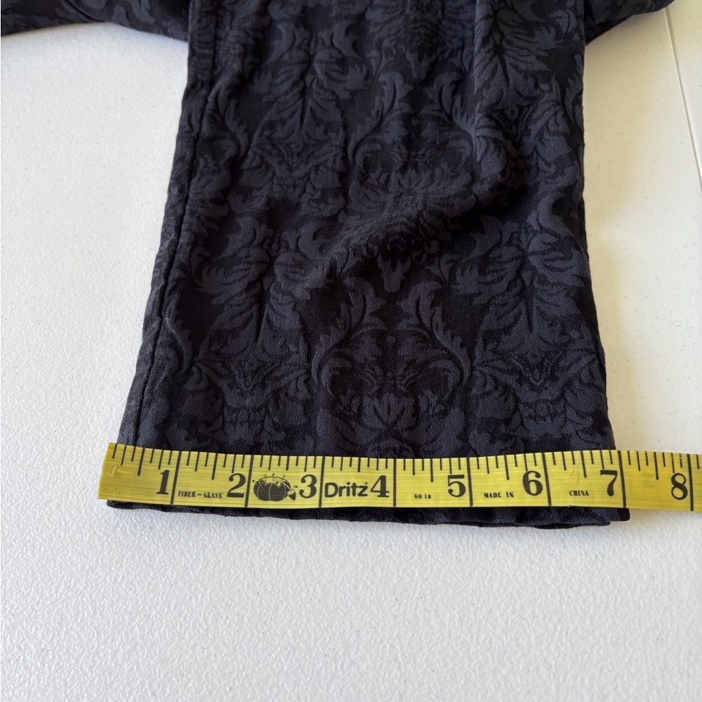Chico’s Black Texture Floral Pull On Ankle Pant Size 18 Stretch Dressy or Casual - Picture 13 of 13